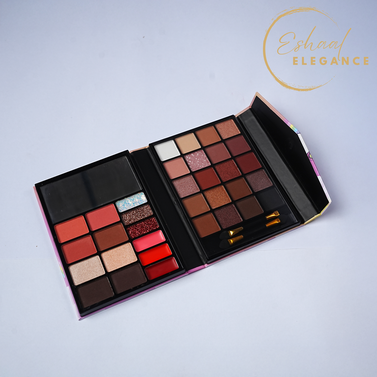 TRAVEL COMPACT MAKEUP PALLETTE